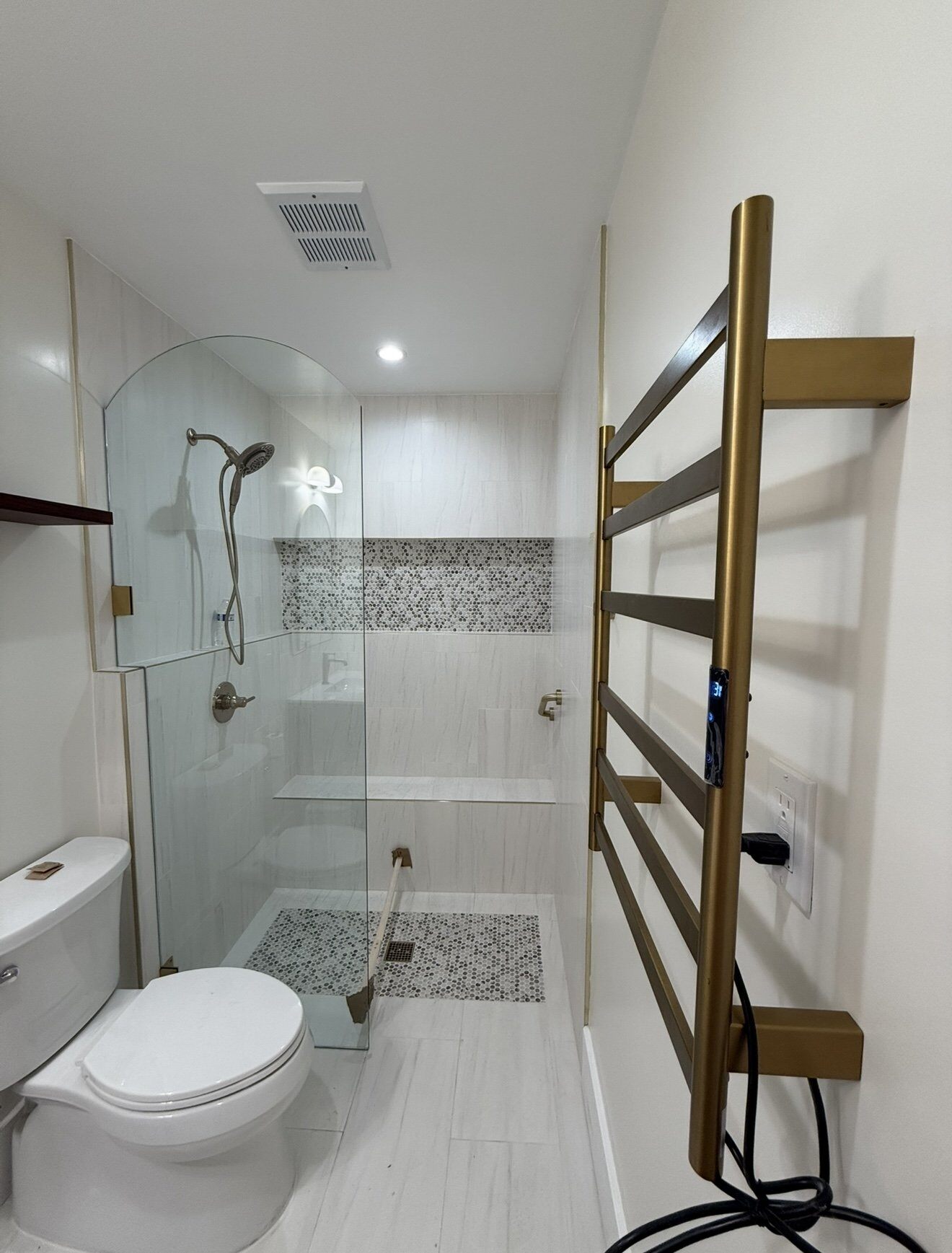 Beautiful and simple aging in place bathroom remodel in San Diego by Honeycomb Design and Build